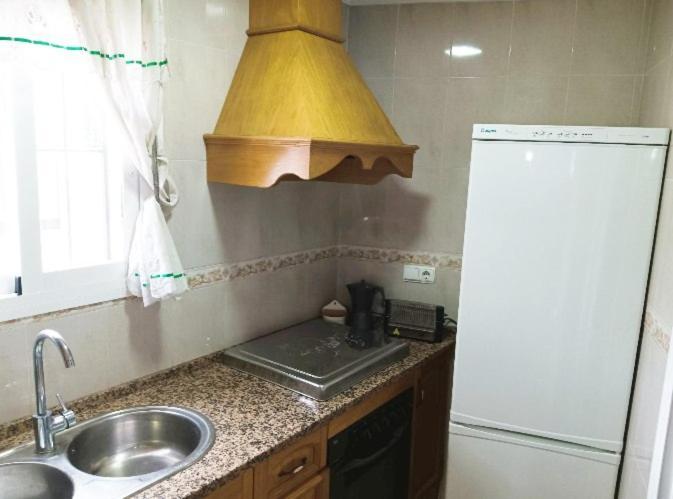 Cuevas del Becerro Casa Blancaヴィラ エクステリア 写真